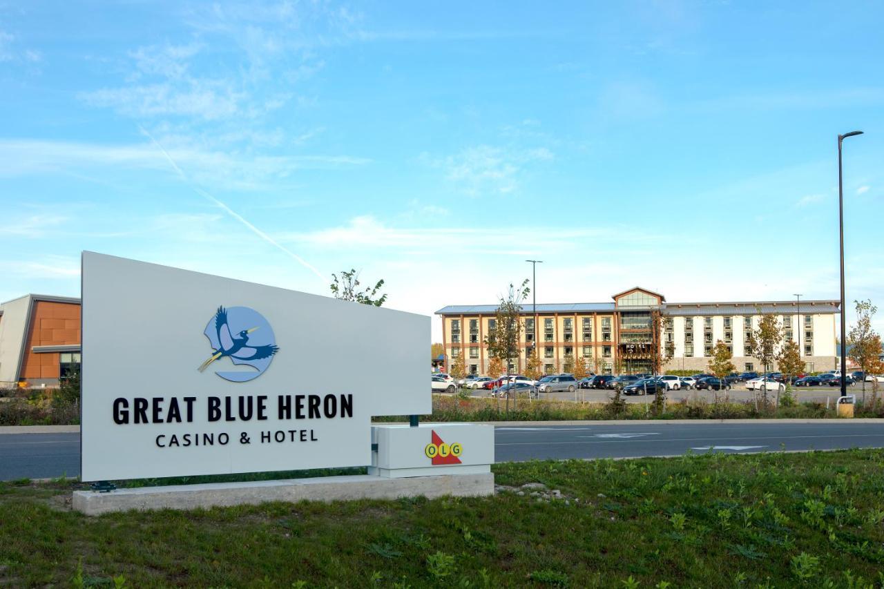 Great Blue Heron Hotel Port Perry Eksteriør billede